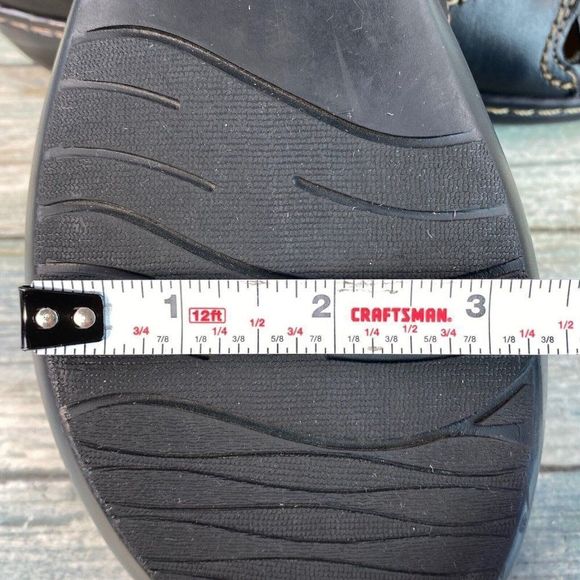 Clarks Womens Size 7M Loafers Comfort Shoes Black Leather Casual - Picture 8 of 10